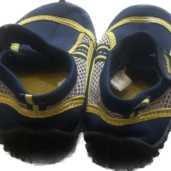 Other - Rubber Sole Fresko water shoes.